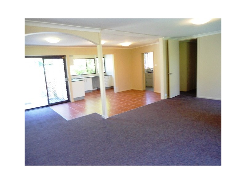 63 Belconnen Way, Weetangera ACT 2614