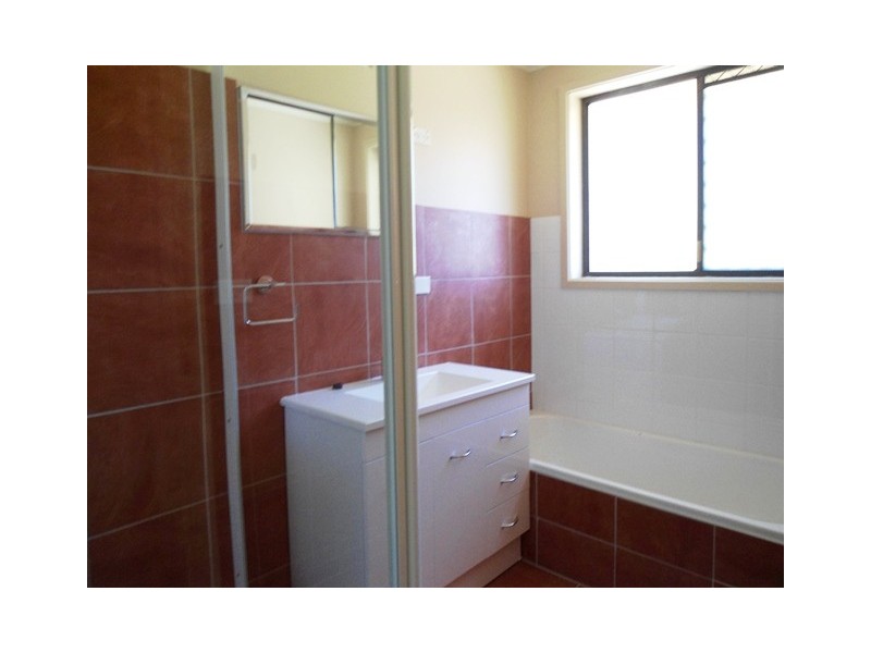 63 Belconnen Way, Weetangera ACT 2614