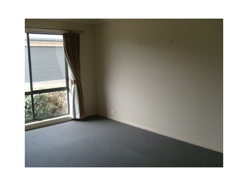 56 Benaroon Circuit, Amaroo ACT 2914