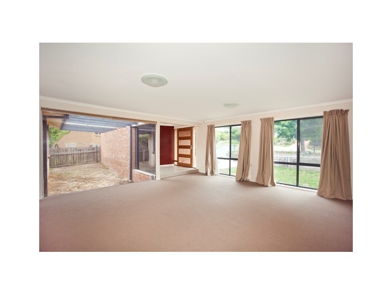 26 Badgery Street, Macquarie ACT 2614