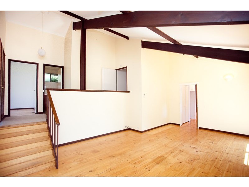 46  Kinleyside Crecent, Weetangera ACT 2614