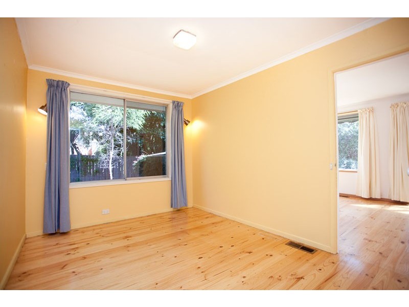 46  Kinleyside Crecent, Weetangera ACT 2614