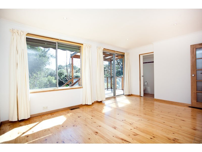 46  Kinleyside Crecent, Weetangera ACT 2614