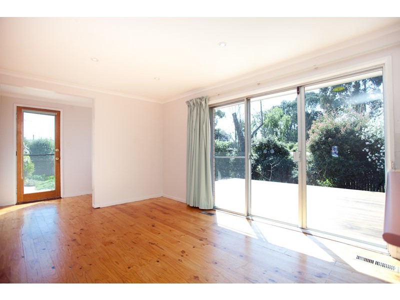 46  Kinleyside Crecent, Weetangera ACT 2614