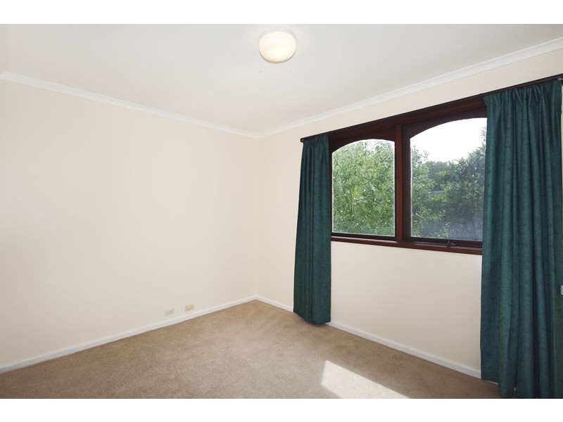 1 Mathieson Cres, Weetangera ACT 2614