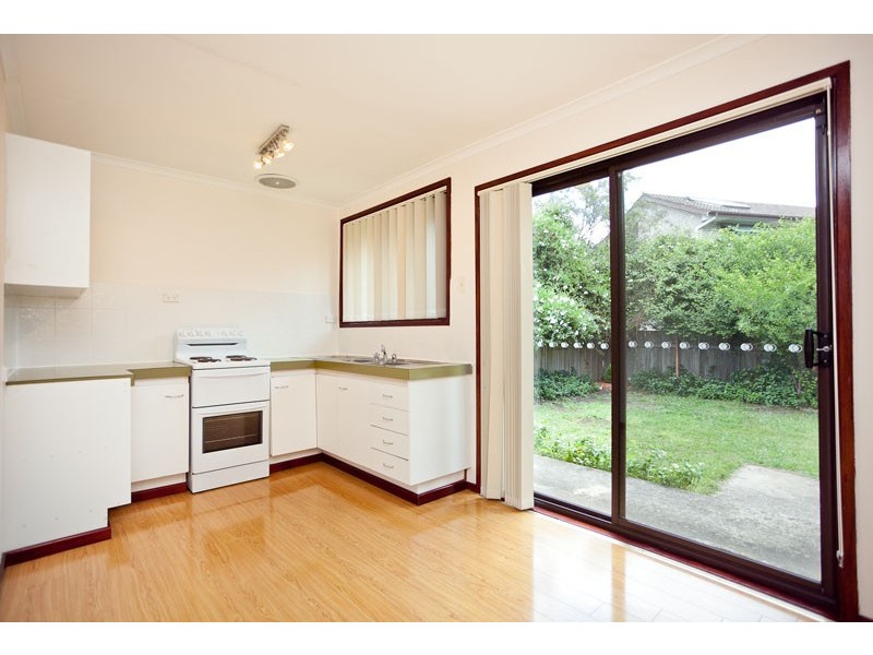 42 Dexter Street, Cook ACT 2614