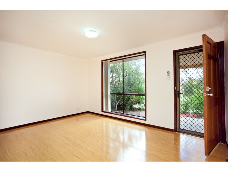 42 Dexter Street, Cook ACT 2614