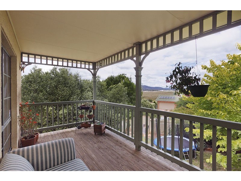 81 Weddin Circuit, Palmerston ACT 2913