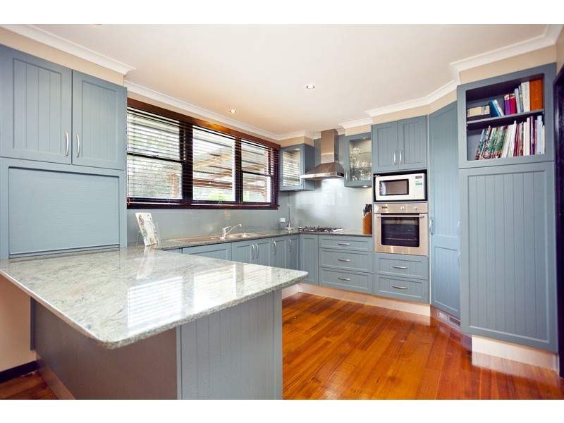 27 Mackellar Crescent, Cook ACT 2614