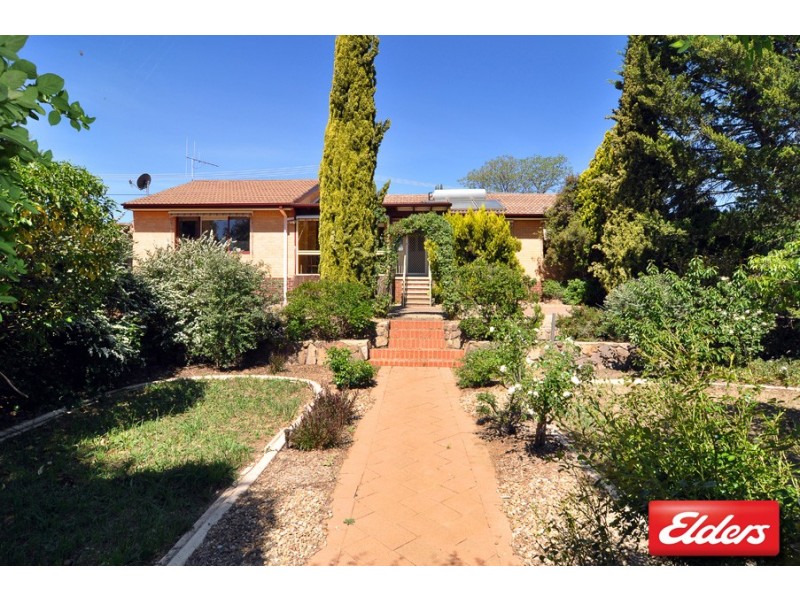 51 Wrenfordsley Place, Latham ACT 2615