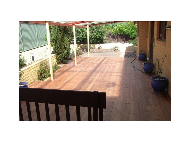 51 Wrenfordsley Place, Latham ACT 2615