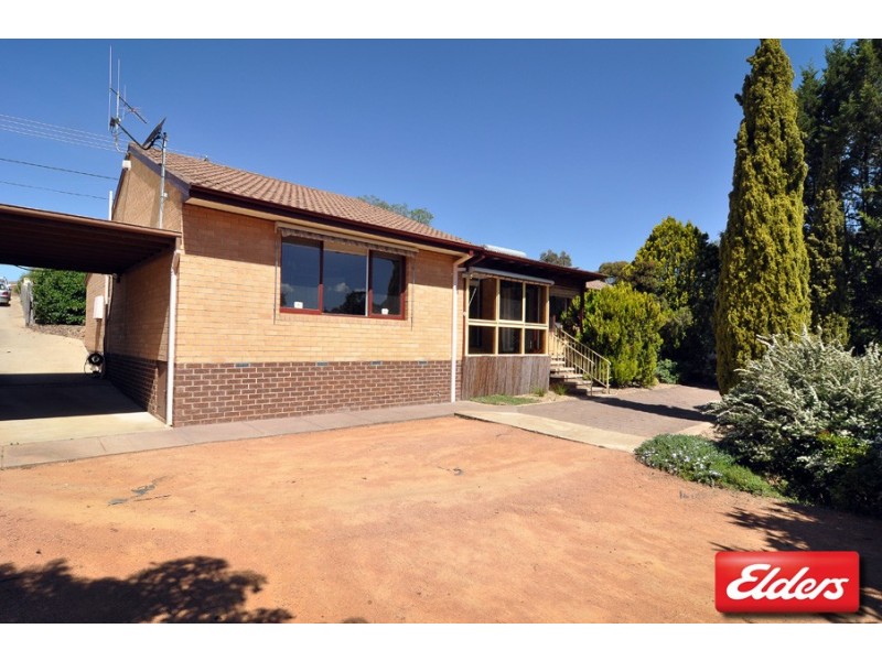 51 Wrenfordsley Place, Latham ACT 2615