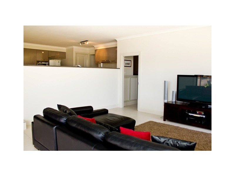 24 Greenman Street, Macgregor ACT 2615