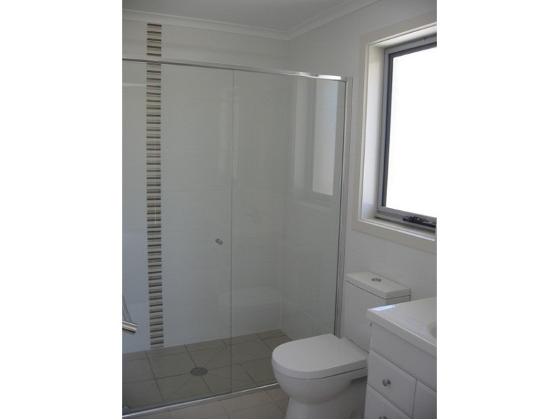 27 Ronald Walker Street, Casey ACT 2913