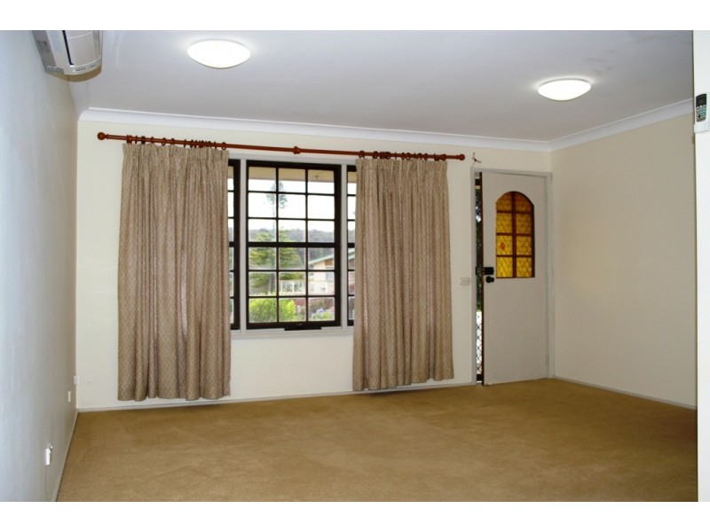 4 Amhurst Street, Dalmeny NSW 2546