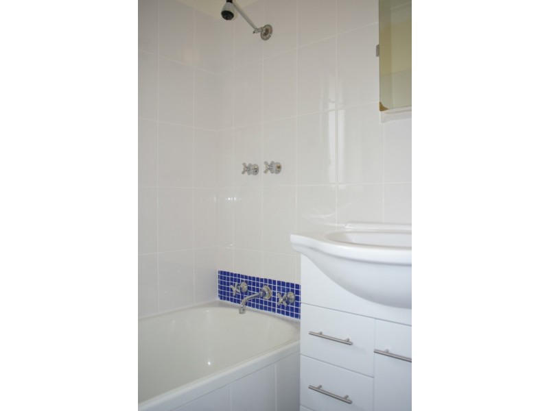 4 Amhurst Street, Dalmeny NSW 2546