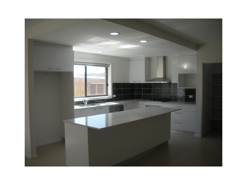 27 Syddall Street, Bonner ACT 2914