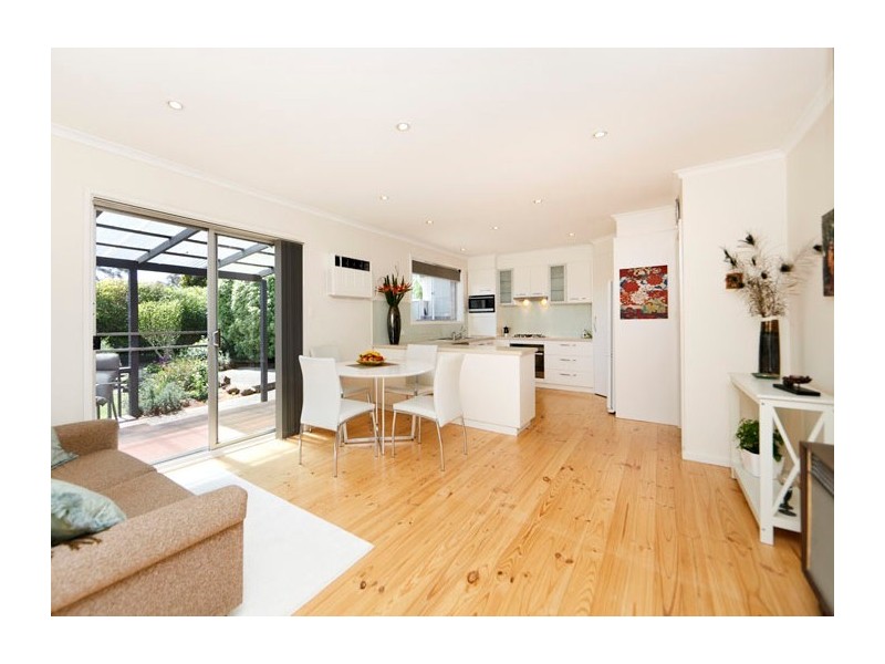 3 Gurner Street, Latham ACT 2615