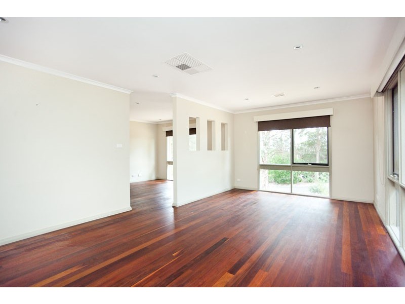 8 Trenwith Close, Spence ACT 2615