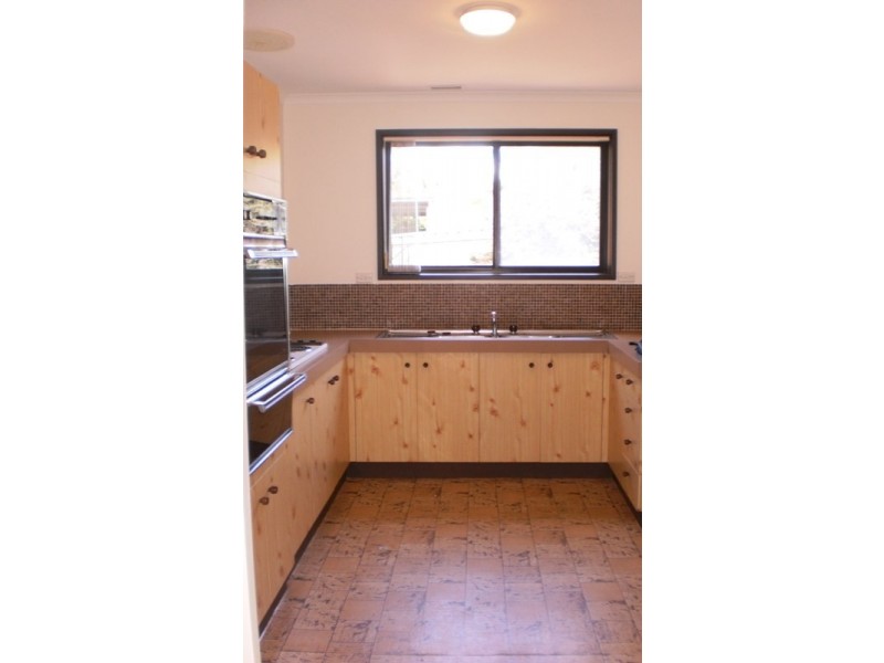 126 Dexter Street, Cook ACT 2614