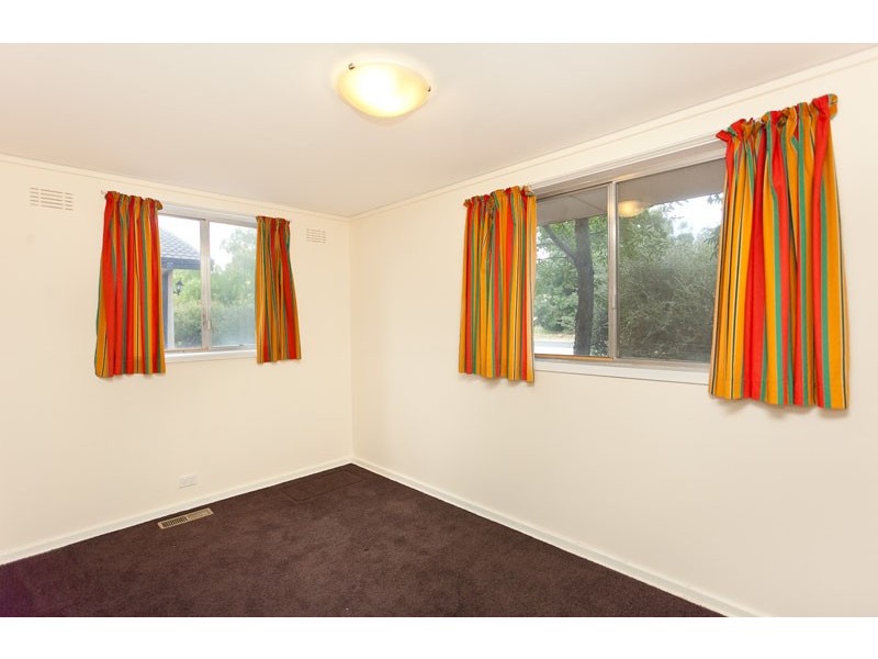 6 Molloy Crescent, Cook ACT 2614