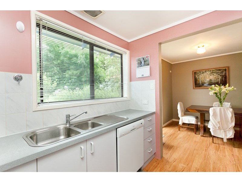 12 Bunker Place, Charnwood ACT 2615