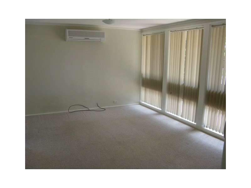 52 Halford Crescent, Page ACT 2614