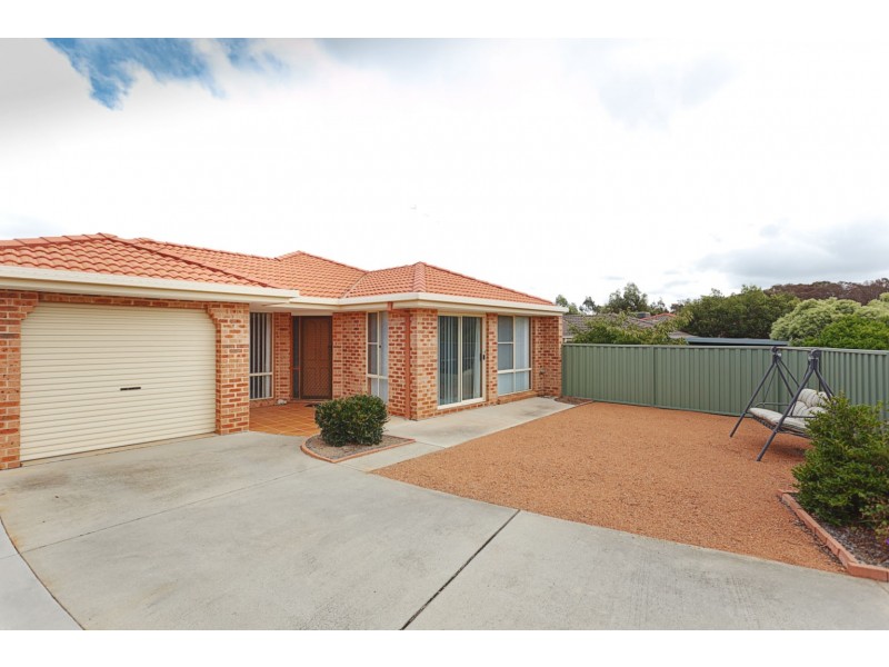7 Odern Place, Ngunnawal ACT 2913
