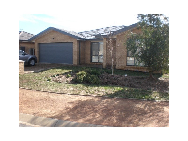 13 Inkerman Street, Amaroo ACT 2914