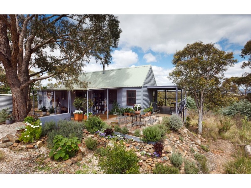 106 Newington Road, Bywong NSW 2621