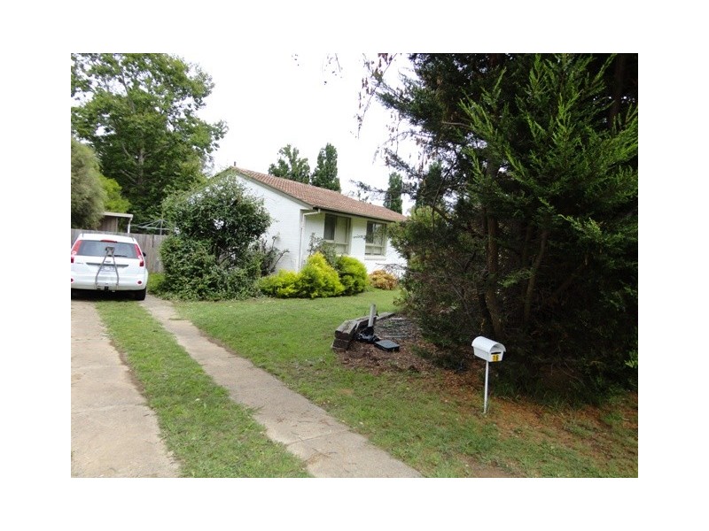 16 Burkitt Street, Page ACT 2614