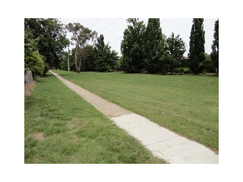 16 Burkitt Street, Page ACT 2614