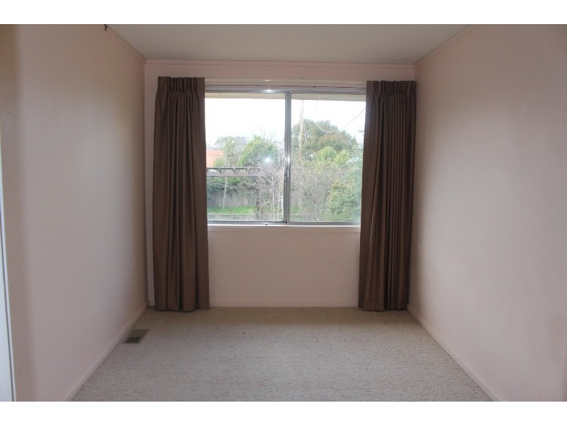 15 Templeton Street, Cook ACT 2614