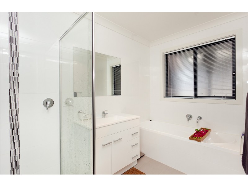 87 James Harrison Street, Dunlop ACT 2615