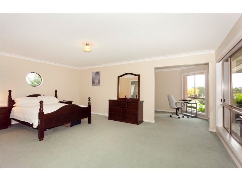 6 Suffolk Avenue, Murrumbateman NSW 2582