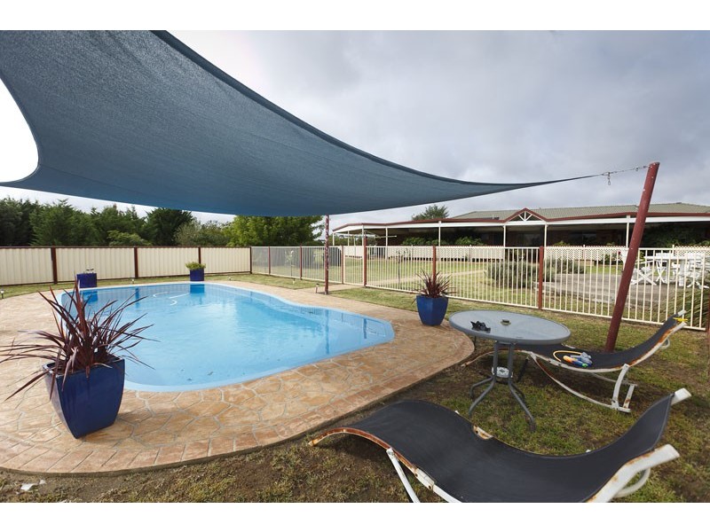 6 Suffolk Avenue, Murrumbateman NSW 2582