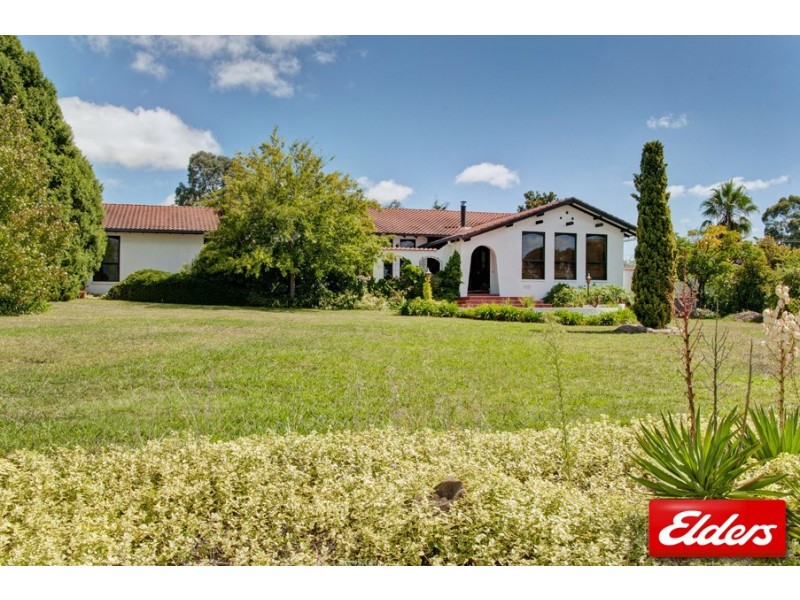 159 Springvale Drive, Weetangera ACT 2614