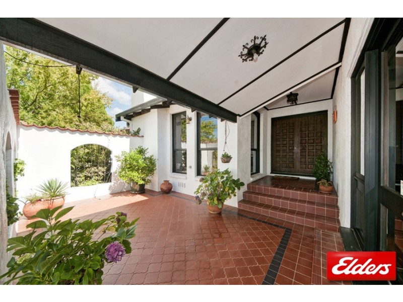 159 Springvale Drive, Weetangera ACT 2614