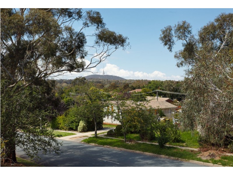 12 Bennelong Crescent, Macquarie ACT 2614