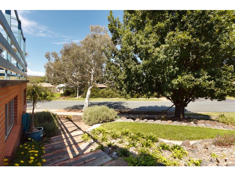 12 Bennelong Crescent, Macquarie ACT 2614
