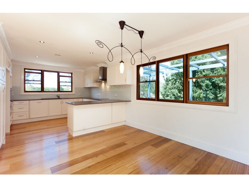 12 Bennelong Crescent, Macquarie ACT 2614