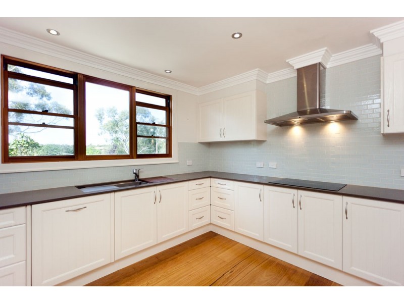 12 Bennelong Crescent, Macquarie ACT 2614