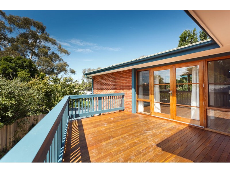 12 Bennelong Crescent, Macquarie ACT 2614