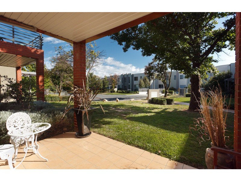 8/10 Coolac Place, Braddon ACT 2612
