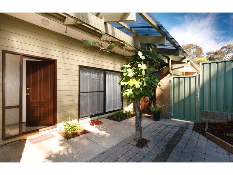 11/2 Covington Crescent, Charnwood ACT 2615