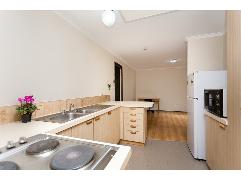 11/2 Covington Crescent, Charnwood ACT 2615