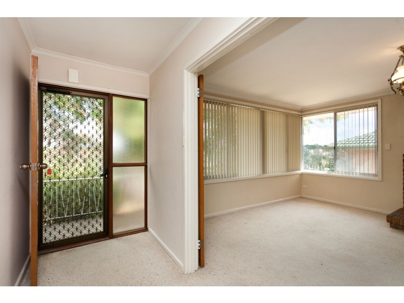 30  Clubbe Crescent, Macgregor ACT 2615