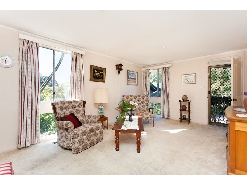 6 Lipscomb Place, Macgregor ACT 2615