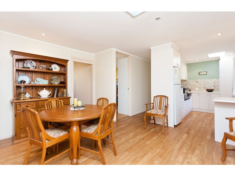 6 Lipscomb Place, Macgregor ACT 2615