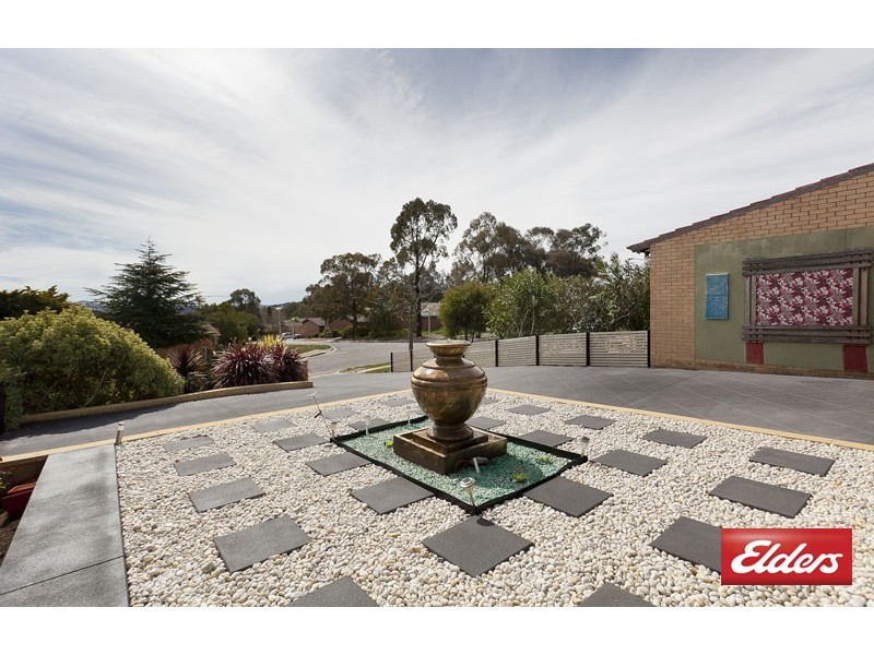 9 Cross Street, Cook ACT 2614